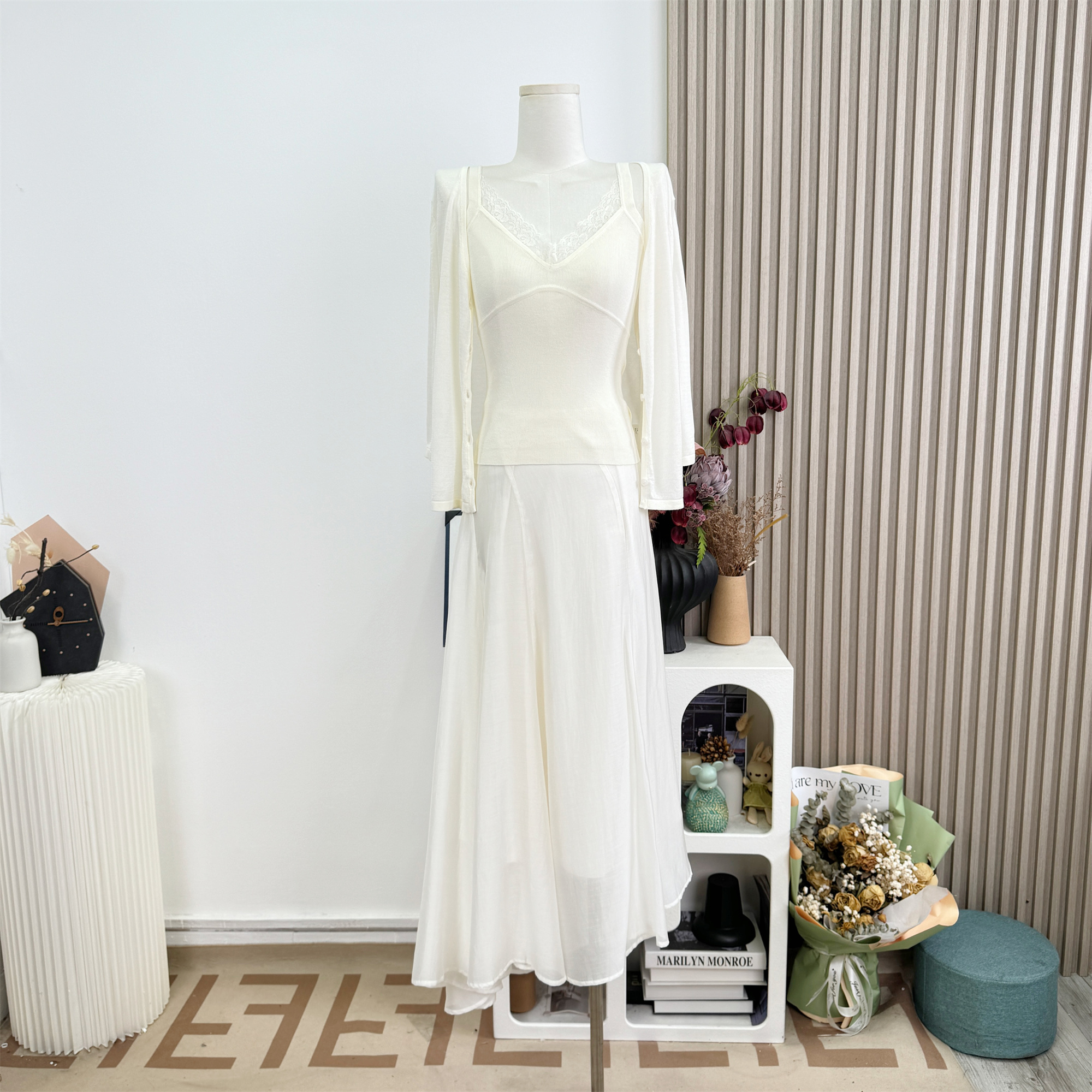 chu-xiaochu-moonlight-scatter-tencel-flowy-skirt-with-irregular-hem_1