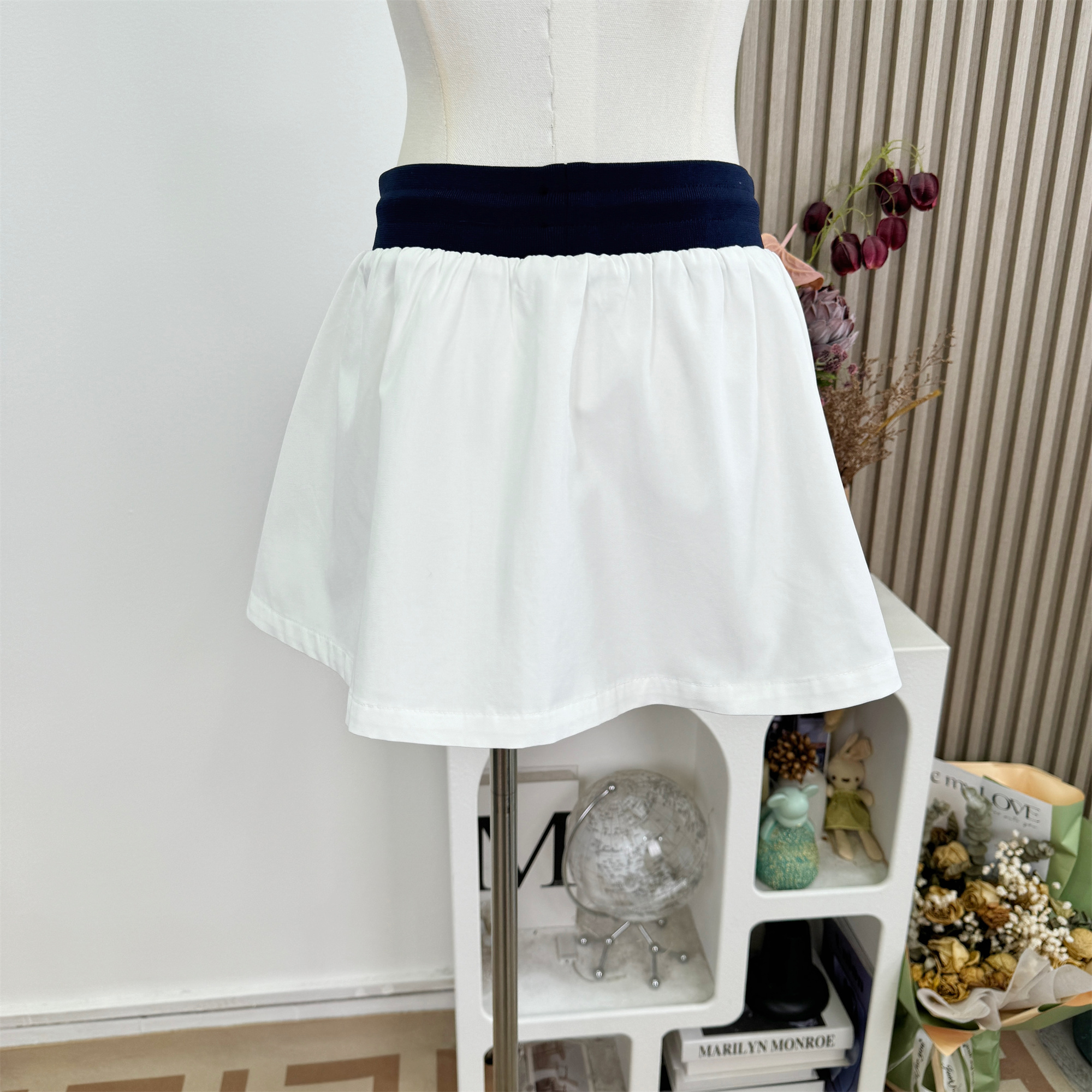 Qiauuu White Puff A-Line Mini Skirt for Women Sweet Preppy Style - Image 4