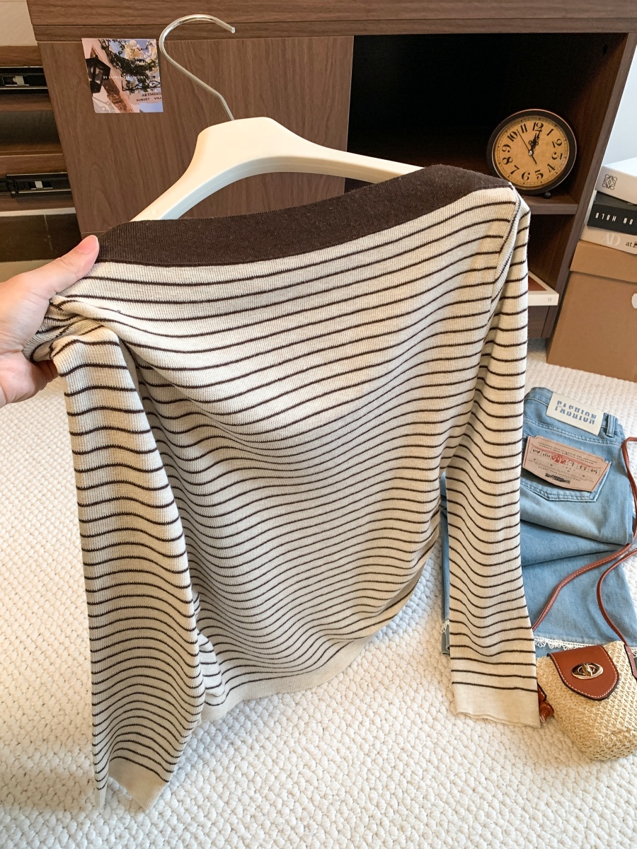 Women's Color Block Off-Shoulder Striped Long Sleeve T-Shirt Fall 2026 Side Waist Slimming Base Top - Image 4