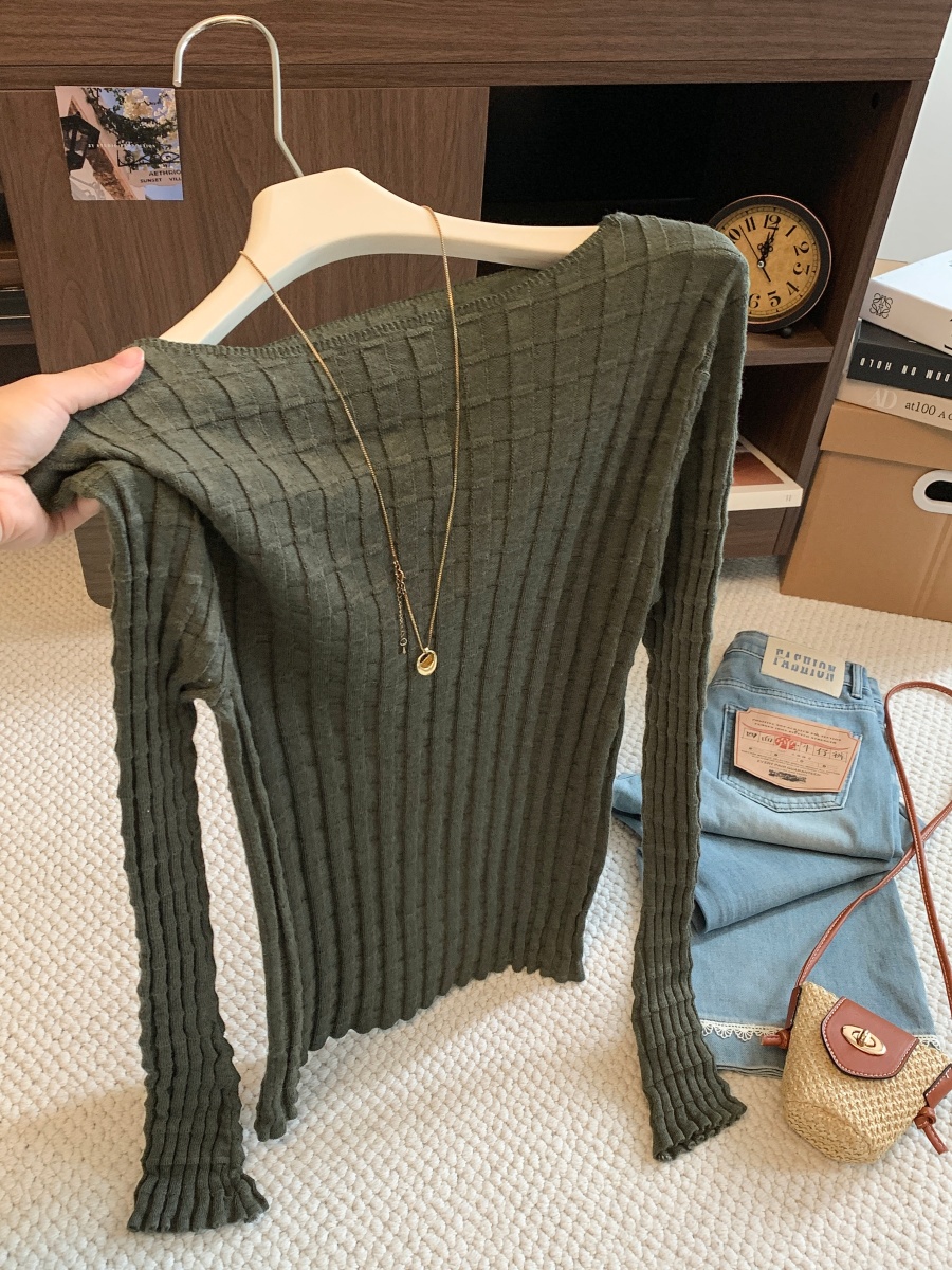 Women's Textured Grid Long Sleeve T-Shirt Fall 2026 Slim Fit Knit Top - Image 3
